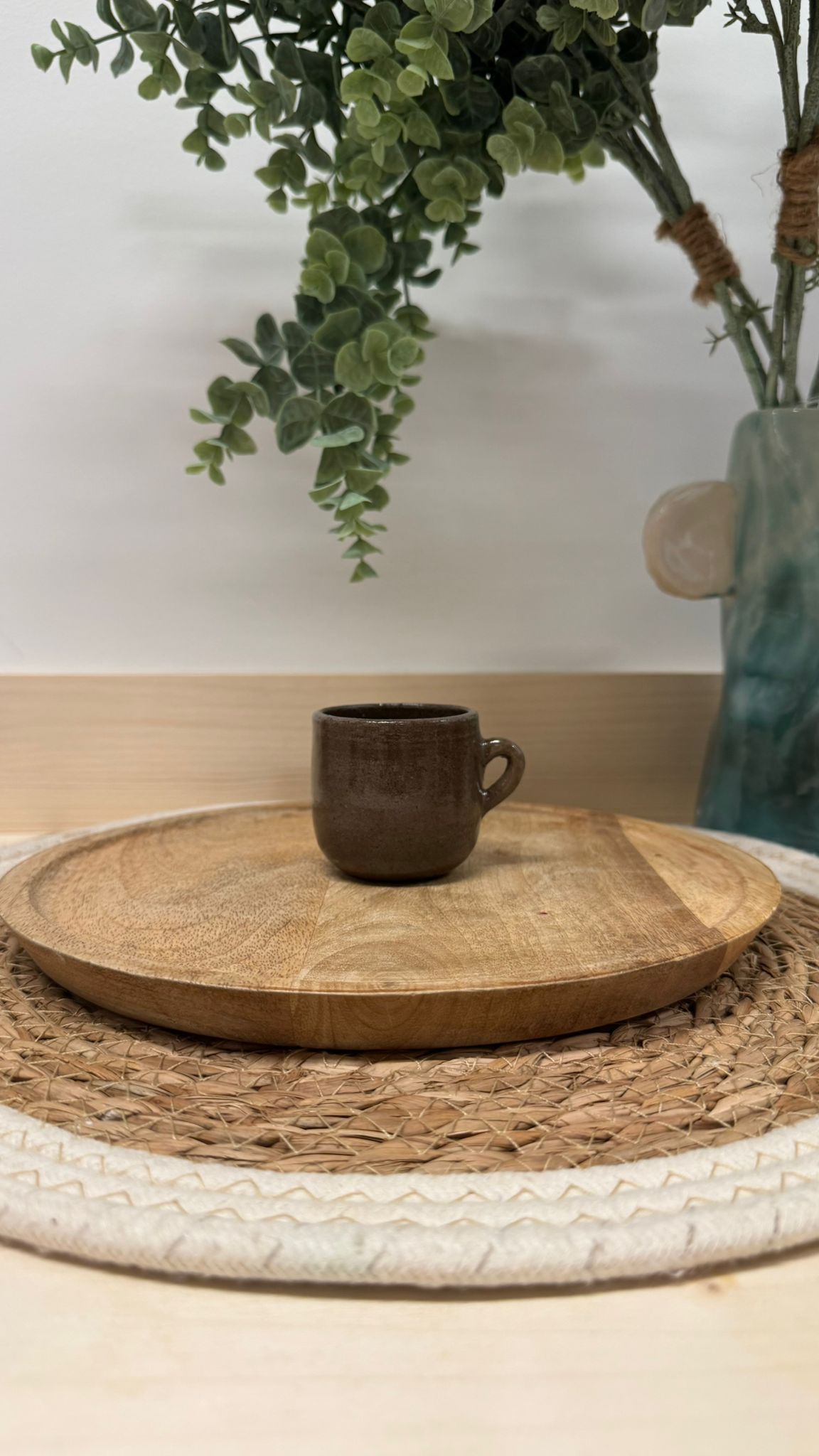 Tasse à café expresso en grès, émail brun terreux